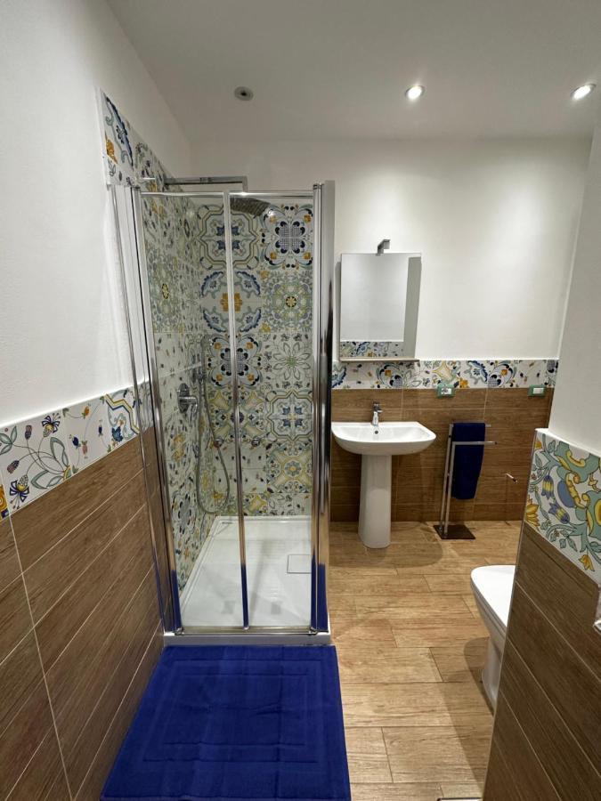 Апартаменти Maiolica House Чефалу Екстер'єр фото